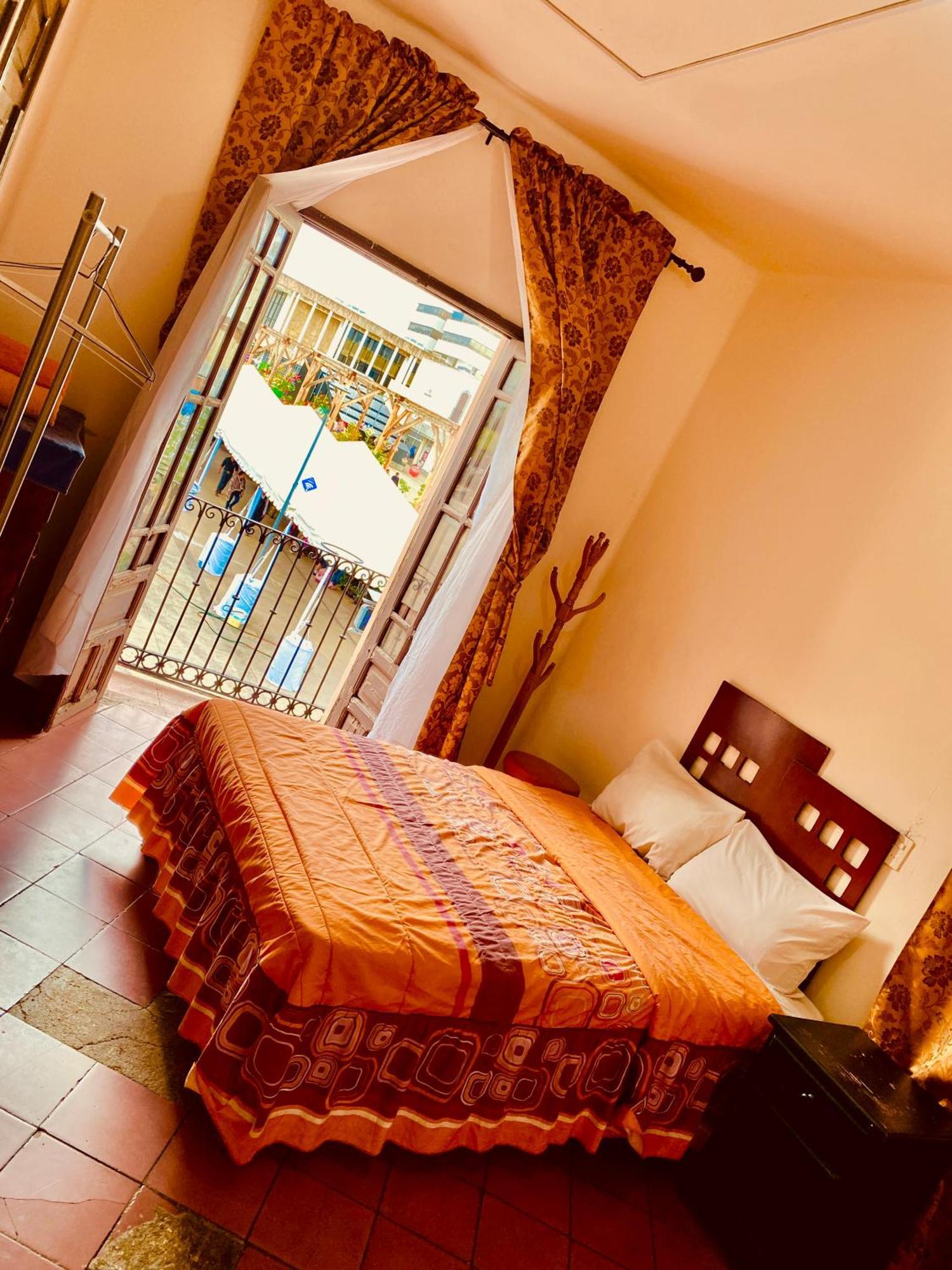 Hostal Santuario De Las Libelulas Guadalajara Exterior foto